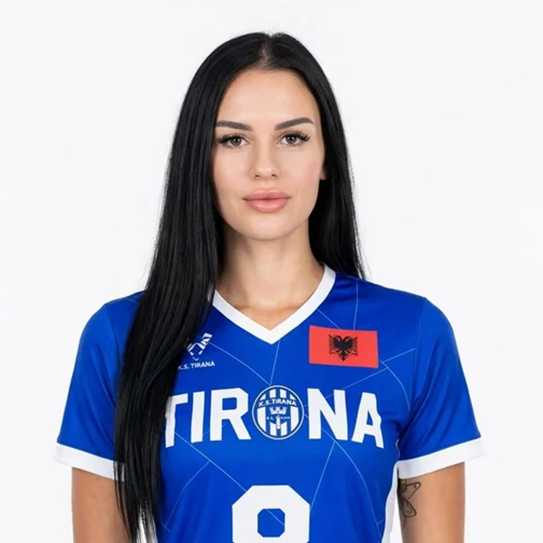 Joana Kushi
